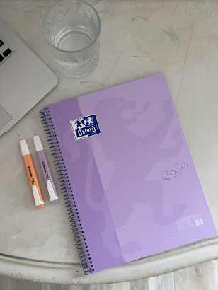 OXFORD TOUCH Europeanbook 1 WRITE&ERASE - A4+ - Extra harde kaft - Microgeperforeerd spiraal notitieboek - gelijnd - 80 Pagina's - SCRIBZEE - LILA - 400138325_1100_1686201630 - OXFORD TOUCH Europeanbook 1 WRITE&ERASE - A4+ - Extra harde kaft - Microgeperforeerd spiraal notitieboek - gelijnd - 80 Pagina's - SCRIBZEE - LILA - 400138325_2600_1677253992